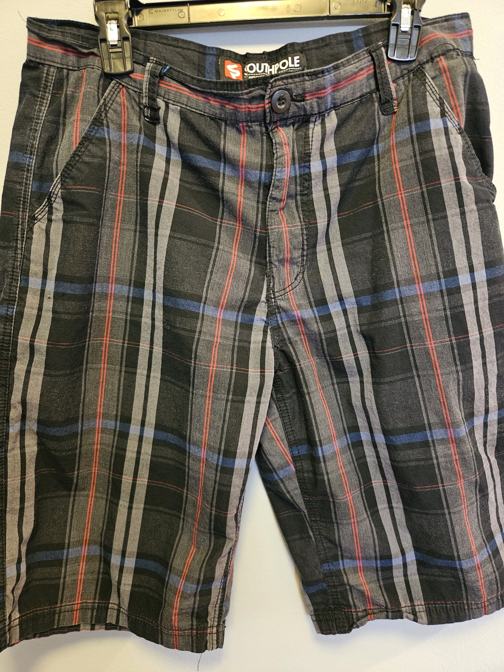 South Pole Y2K Men’s Red Black Plaid Shorts Size 34
